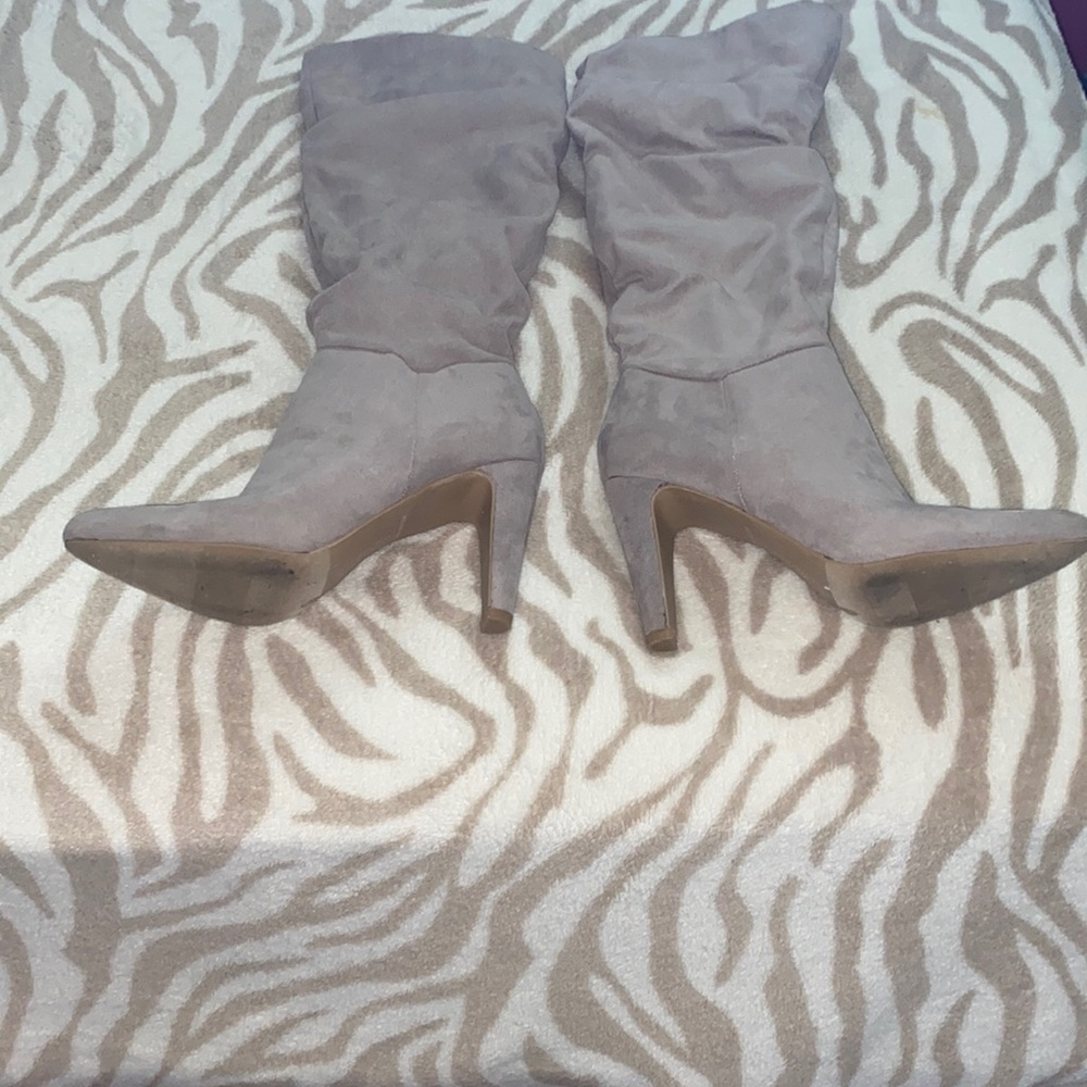 Knee high boots faux suede